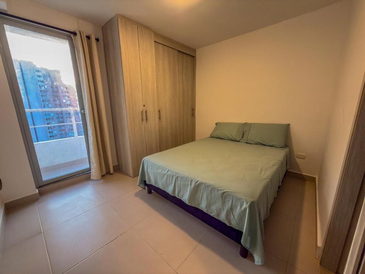 Full 3-bedroom 5 Minutes From The * Cartagena