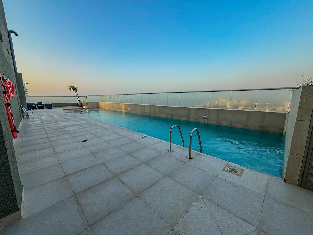 Full 3-bedroom 5 Minutes From The