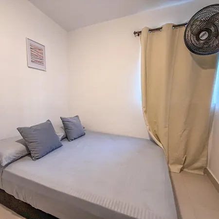 Full 3-bedroom 5 Minutes From The * Cartagena